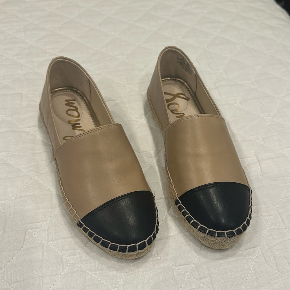WORN ONCE LIKE NEW espadrille closed toe shoe loafers